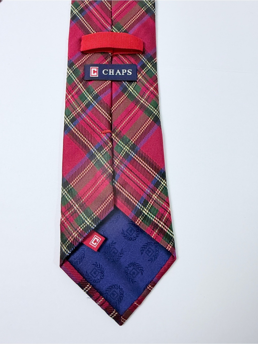 Chaps Men’s Silk Necktie Red Plaid Tartan Tie Classic Preppy Business Holiday